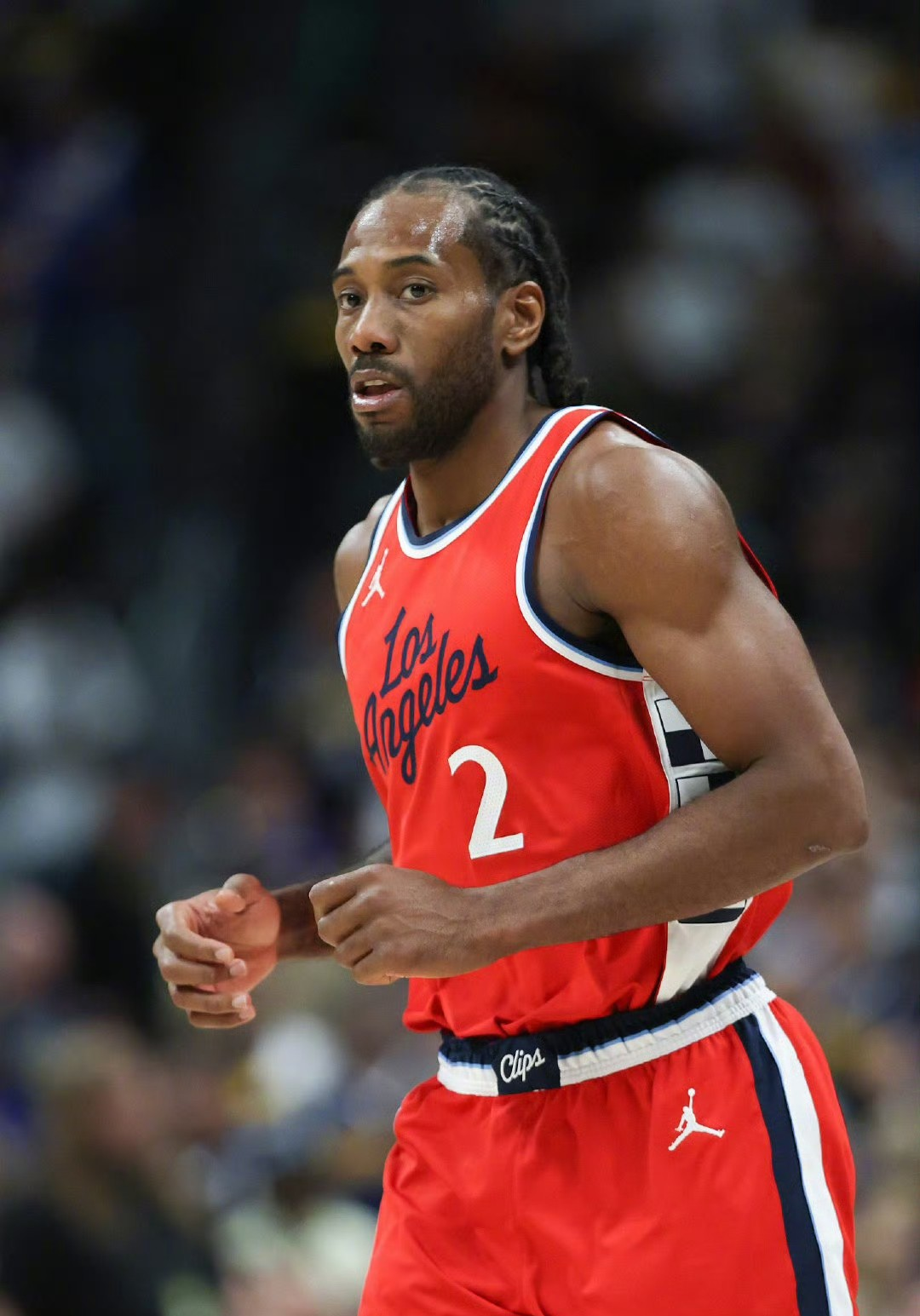 开云体育在线-热火逆转青岛队，伦纳德惊艳四座