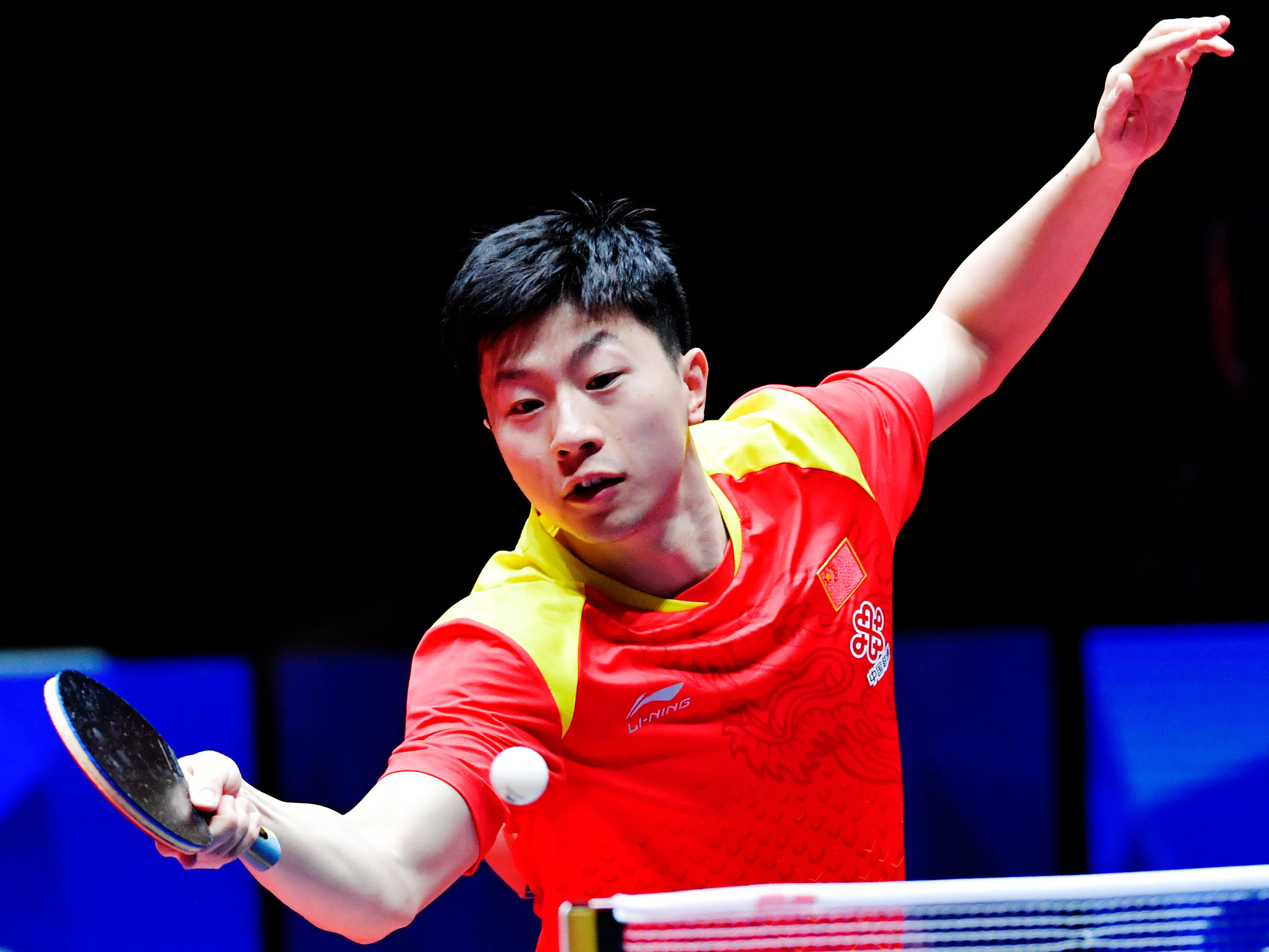 瑞典队鏖战德国队,马龙高光表现 瑞典队鏖战德国队,马龙高光表现