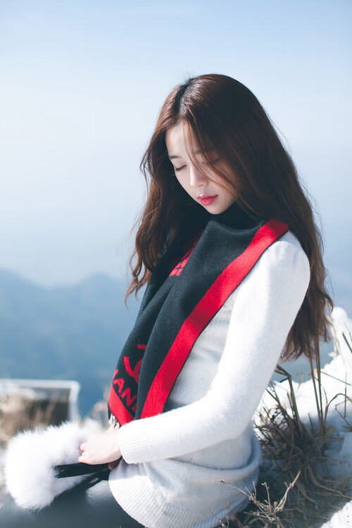 平行世界的硝烟，当F1引擎咆哮遇见詹姆斯致命绝杀